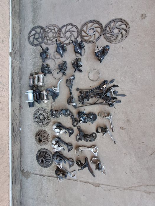 Vând piese bicicletă