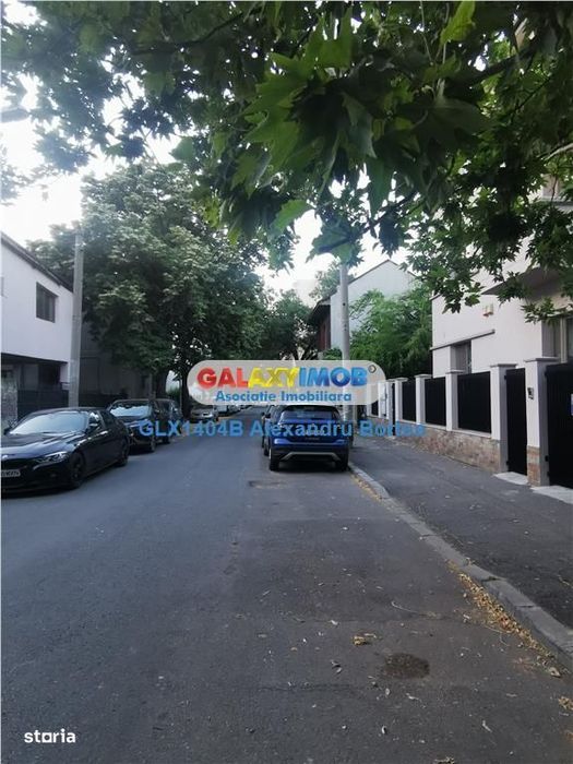 Stefan cel Mare - Ghiocei, casa 3 camere + curte