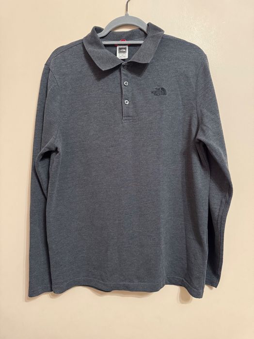 2 броя The North Face Black 1/2 Zip.          Aeronautica Pullover.
