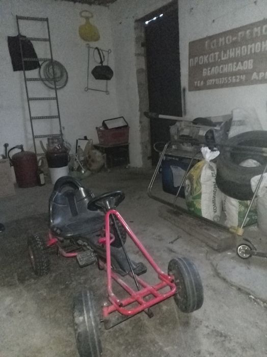 Продаю 4 колесный велосипед