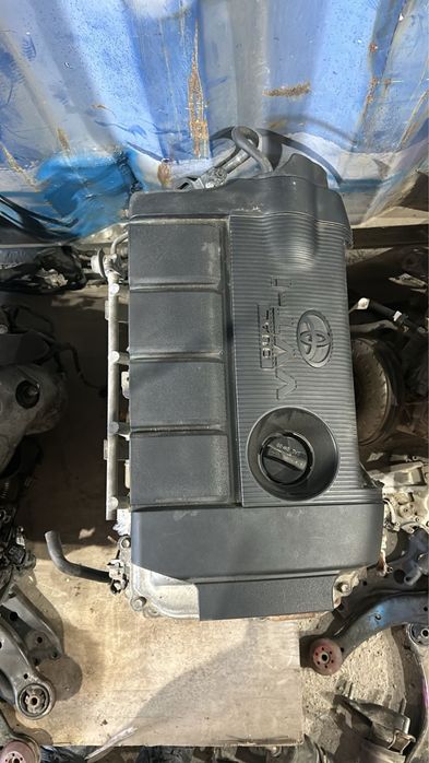 Привозной двигатель 1AR 2,7л на Венза Хайландер