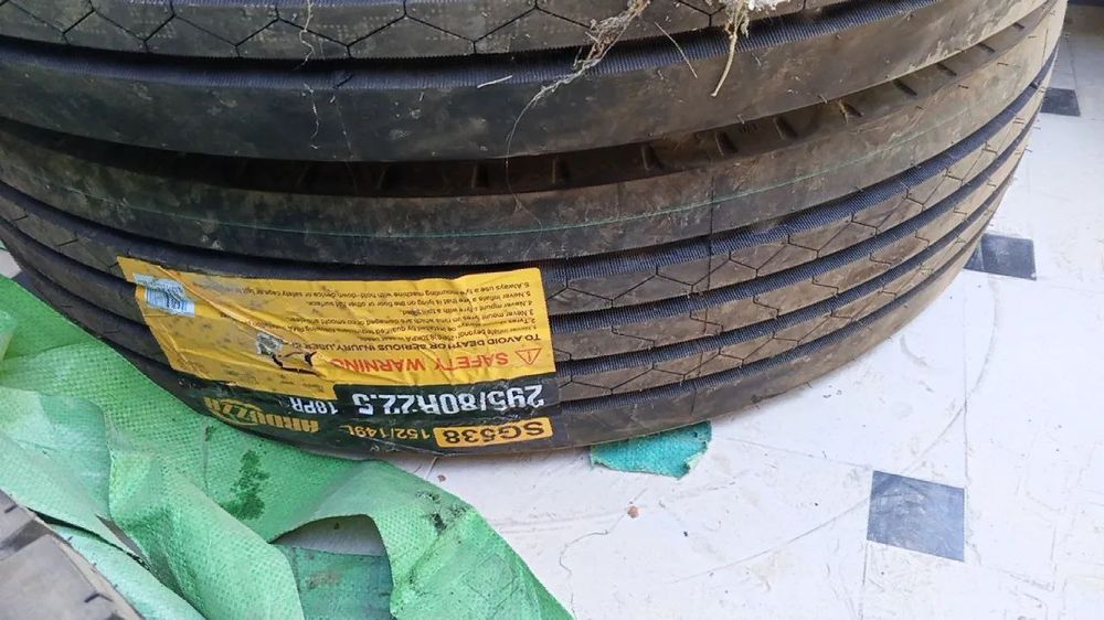 Balon fura  isuzi avtobus