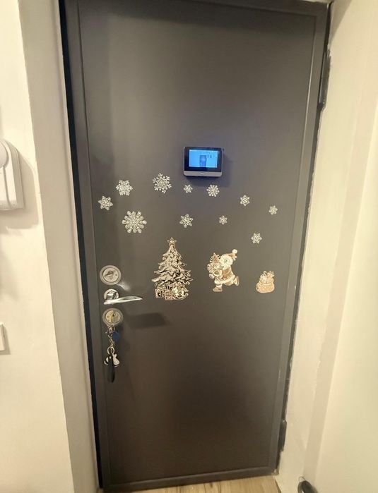 Particular vând ap. 2 camere decomandat complet mobilat si utilat-Militari  Residente