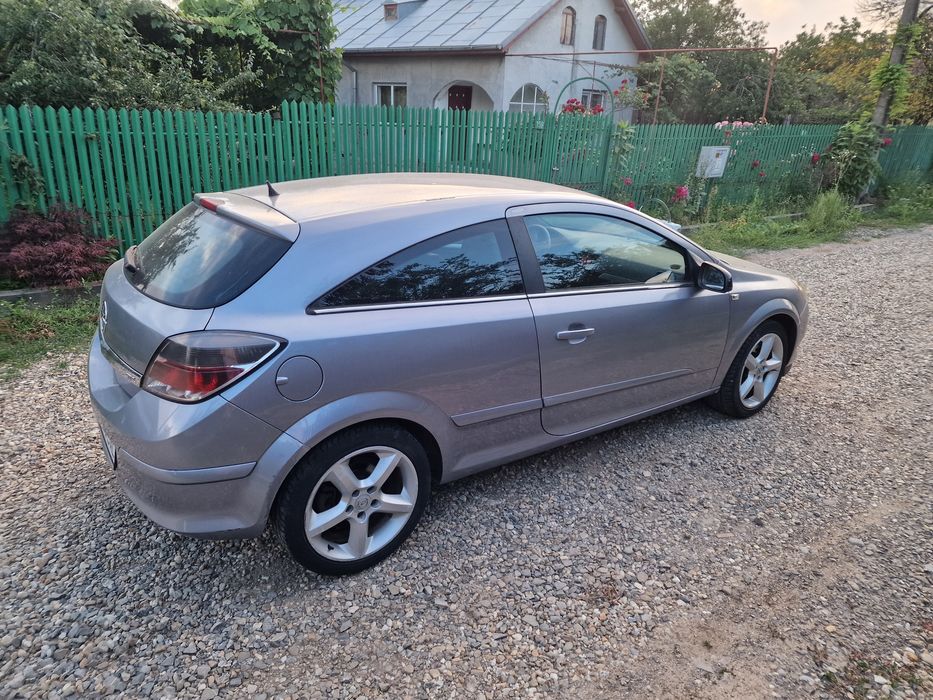 Dezmembrez opel astra h diferite motorizari
