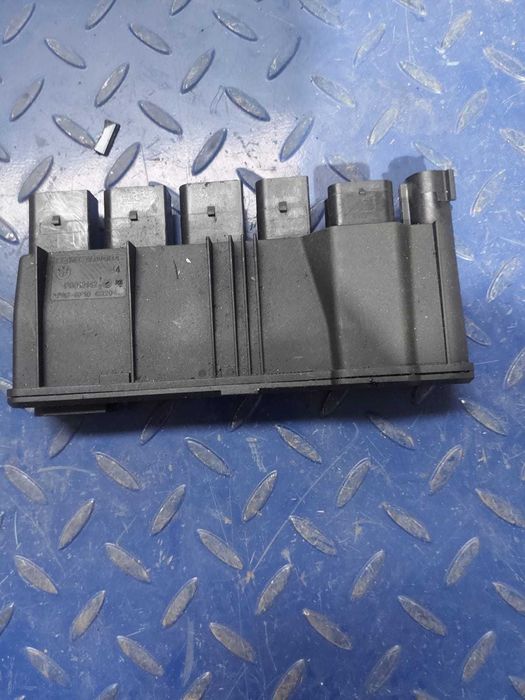 Integrated supply module BMW