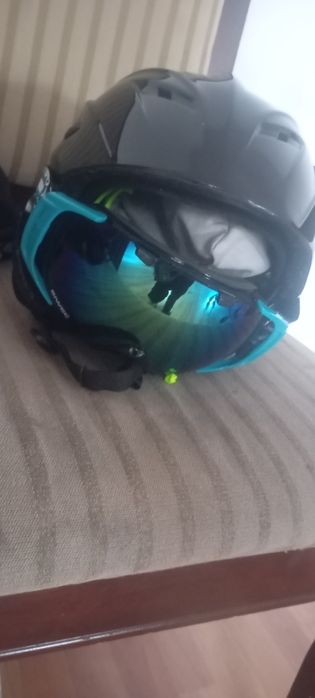горнолыжный шлем