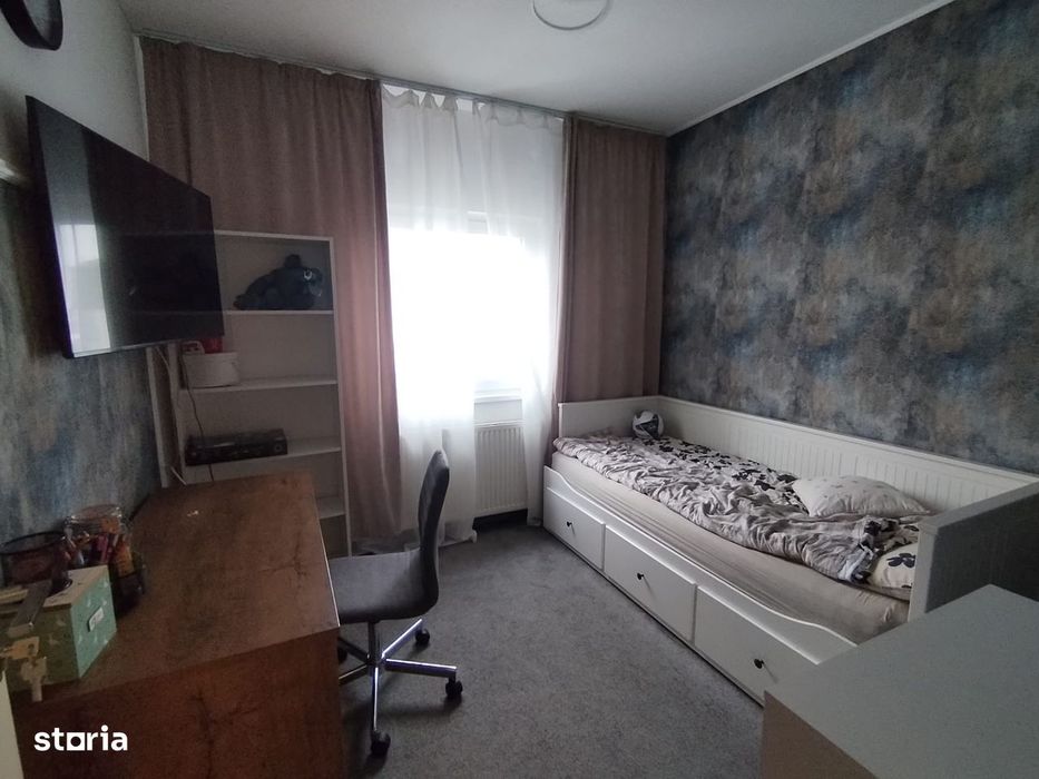 Apartament 4 camere decomandat- Dancu