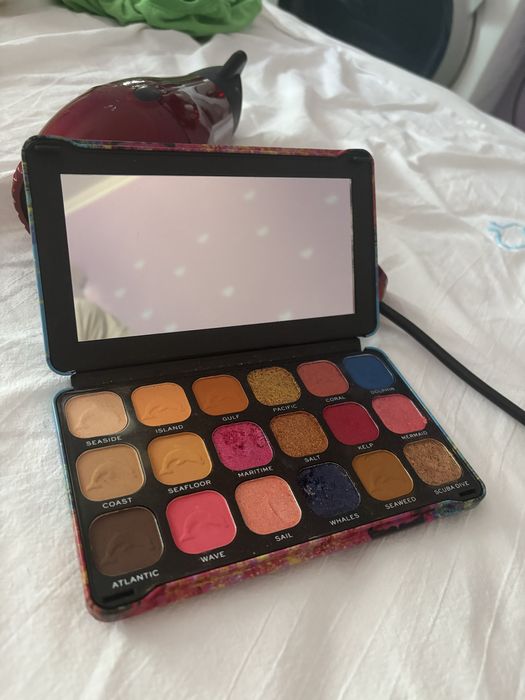 Гримове на бенефит и други