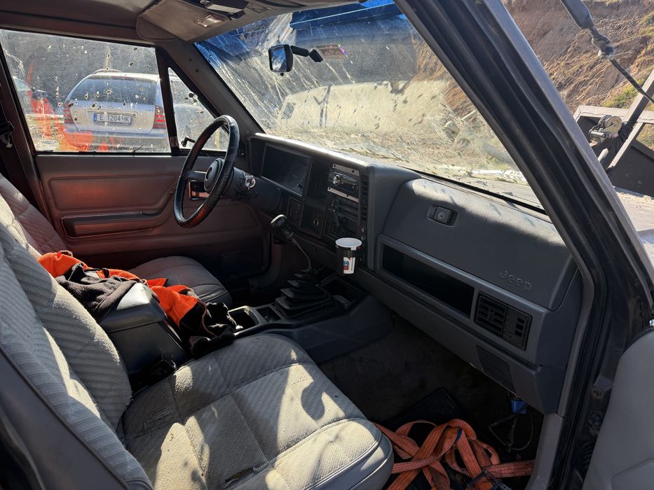 Джип   Чероки  2.1