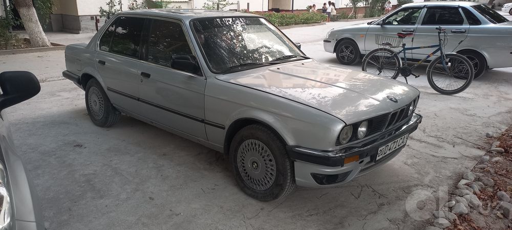 Продам bmw e30 318