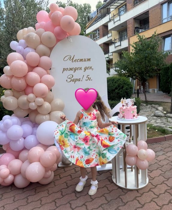 Много красива флорална рокля Abel and Lula! Като нова! Размер 5 г. 110