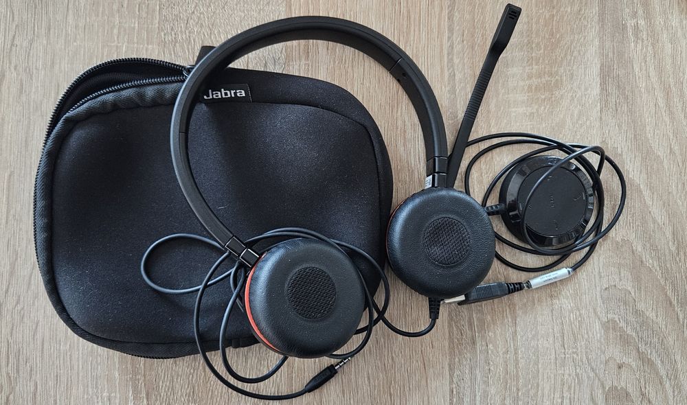 Casti stereo Jabra cu fir, peste ureche, negru
