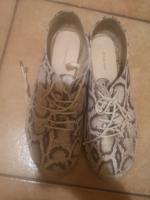 Tenesi tip espadrile