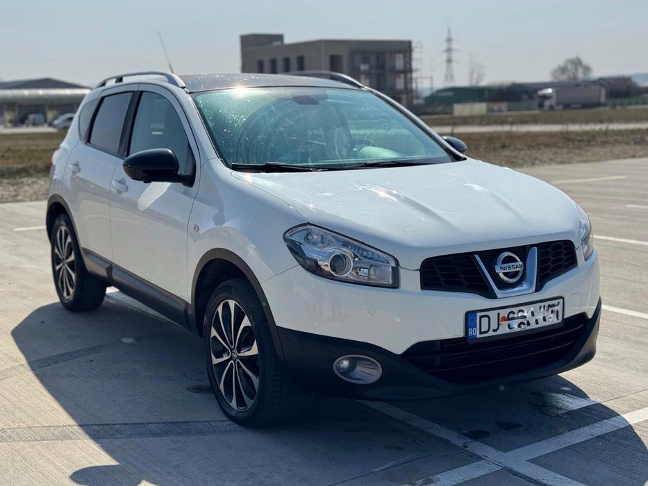 Nissan Qashqai / 2012 / 1.6 diesel /130 CP / Plafon Panoramic