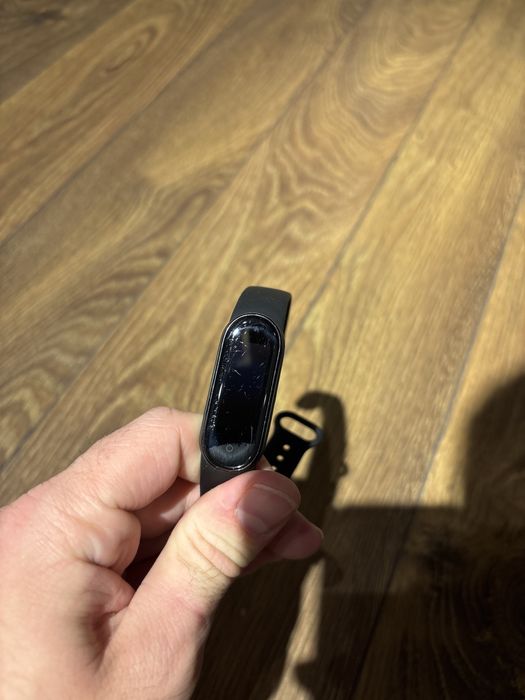 Mi band 5 в рабочем состоянии