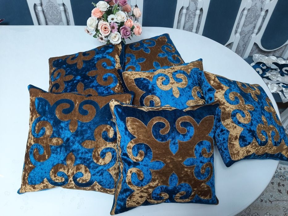 Подушки в подарок