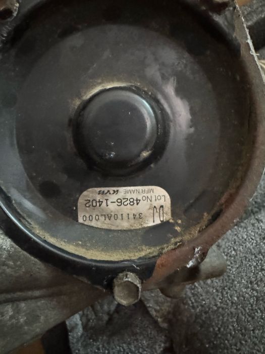 Продам рулевой рейка субару