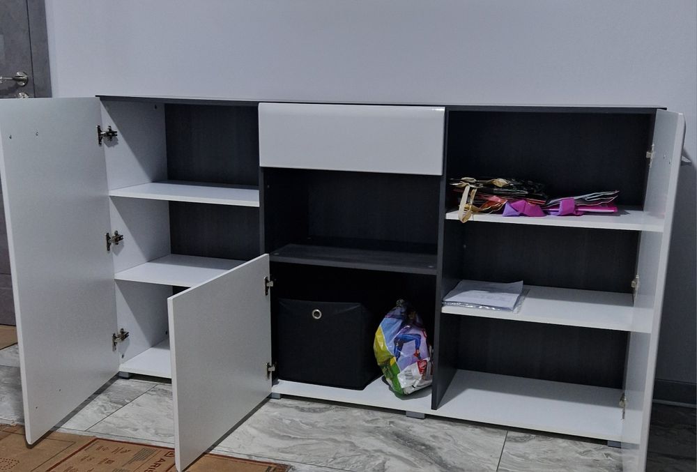 Comoda Tv / Dulap / Servanta MDF Lucios