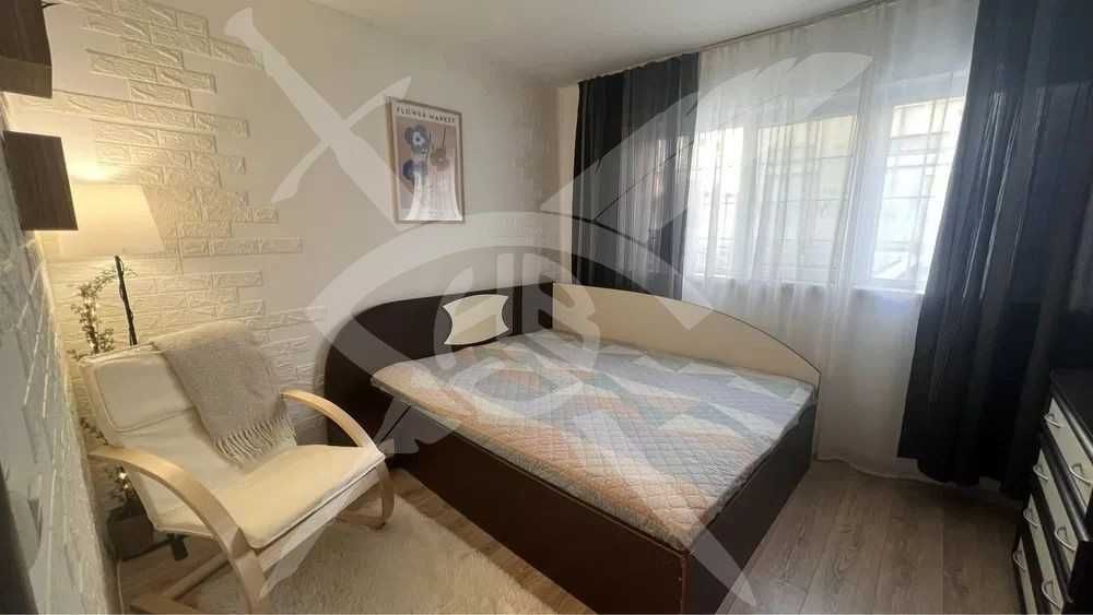 Дава се под наем Двустаен апартамент в Варна, Колхозен пазар - 65 кв.м за 425 € - Снимка #2