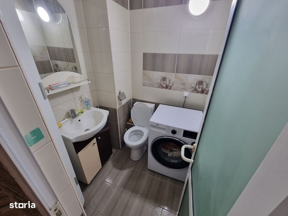 Apartament 3 camere zona Trocadero