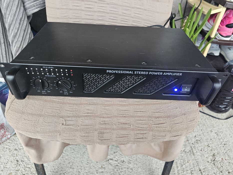 Vând boxe si Amplificator