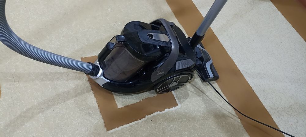 Пылесос сотилади