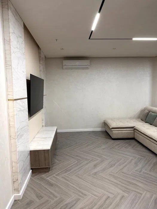 Сдам 3комн 22этаж Жк Акай Сити Хамид Алимджан 94м² Дархан