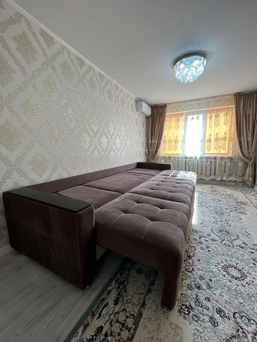 Продам диван в отличном состоянии