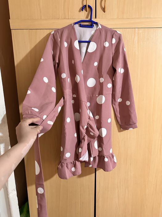 Срочно обмен платьев