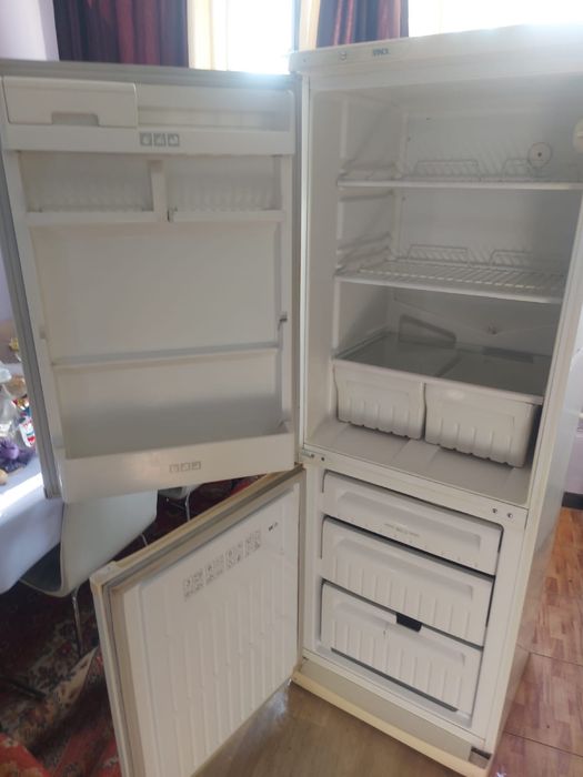 Продам холодильник