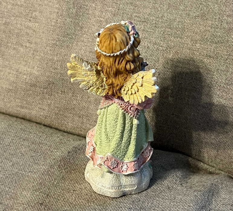 Figurina inger cu porumbel colectie rasina pictata manual 20 cm