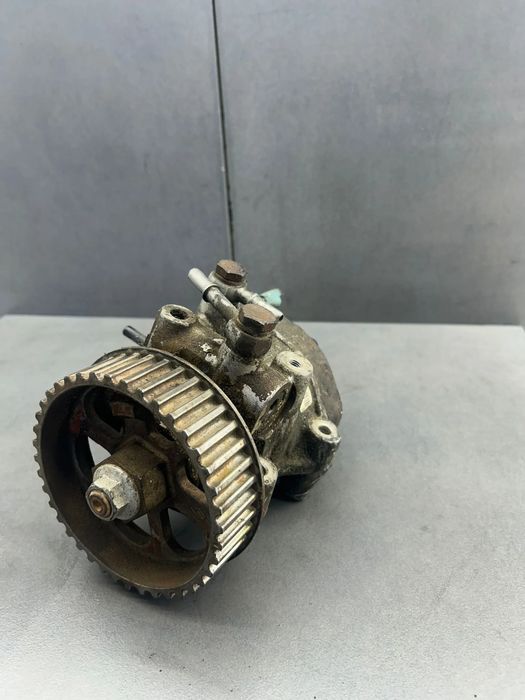 Pompa injectie 167003608R / H8201121521 Dacia Sandero 2011