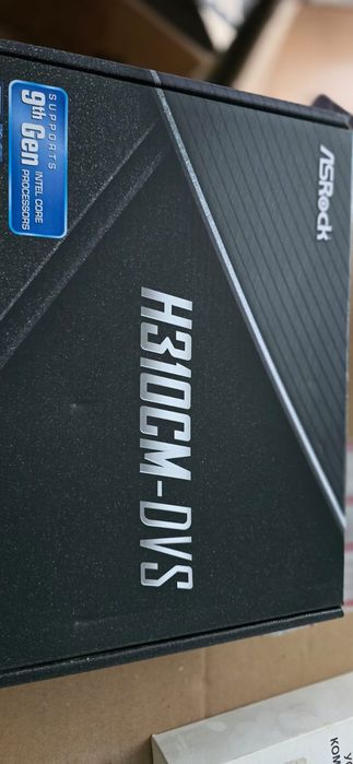 Материнская плата ASRock