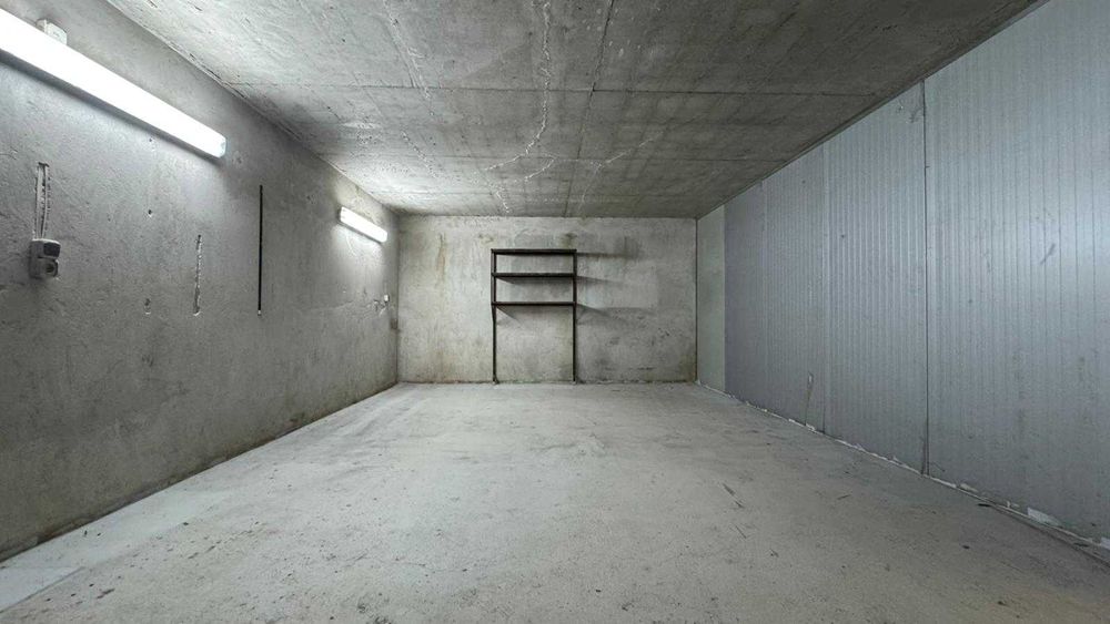 Продава се Гараж / Паркомясто в Велико Търново, Бузлуджа - 26 кв.м за 1000 €/кв.м - Снимка #3