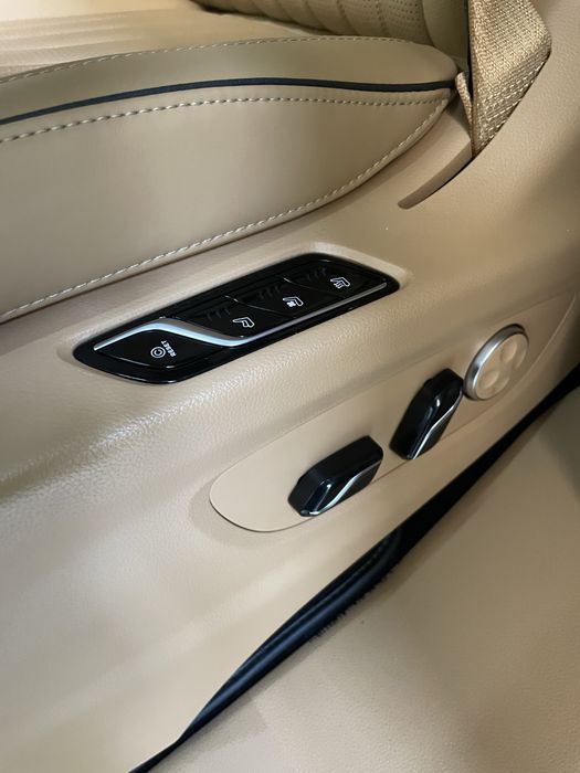 Voyah driamer идеальным состоянии