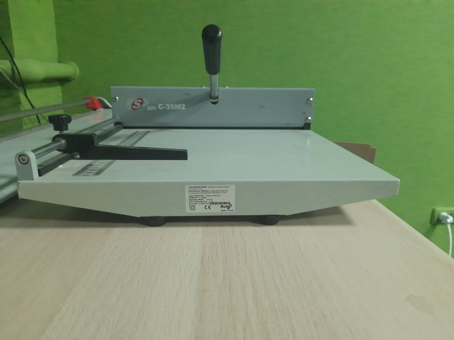 Aparat de biguit manual UNITEC DC-12B