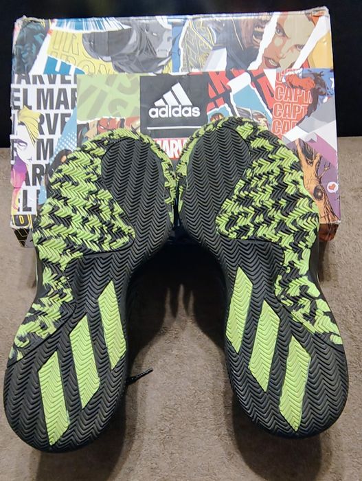 adidas D.O.N. Issue #1 Stealth Spider Man
Stealth Spider Man