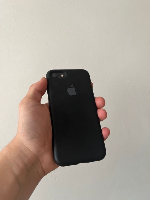 iPhone se 2022 семей