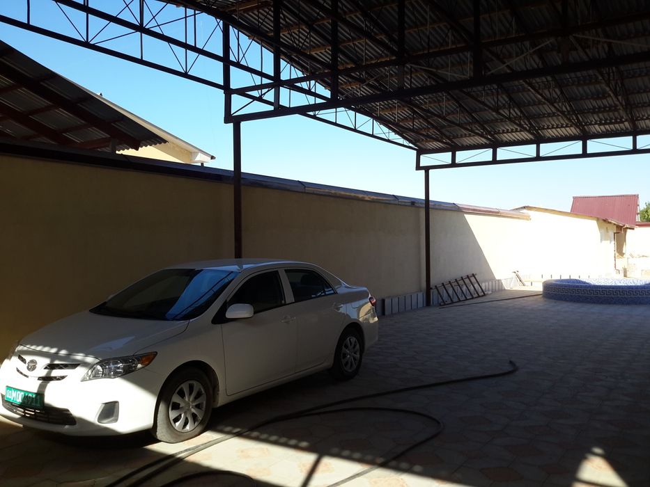 Барча кулайликларга эга 6 сотихлик коттедж жихозлари билан + иссикхона