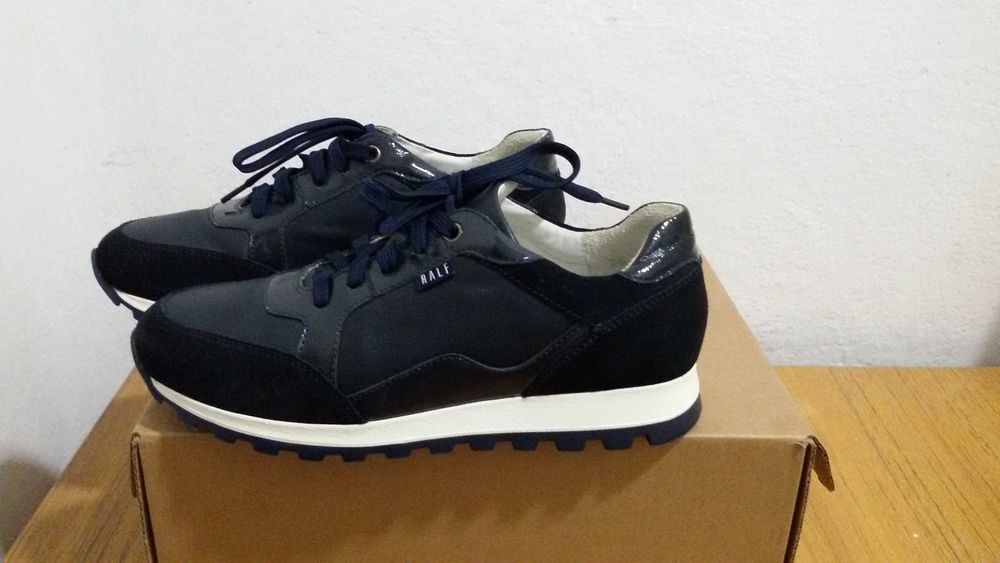 Кроссовки женские Ralf Ringer. Новые.