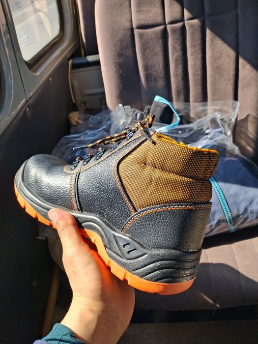 Рабочие ботинки (Спецобувь) - Новые, размер 43