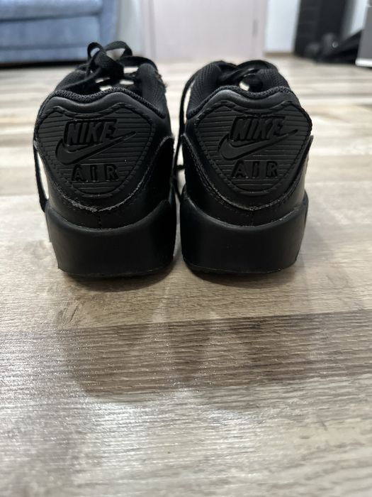 Кожени маратонки nike 90 air max