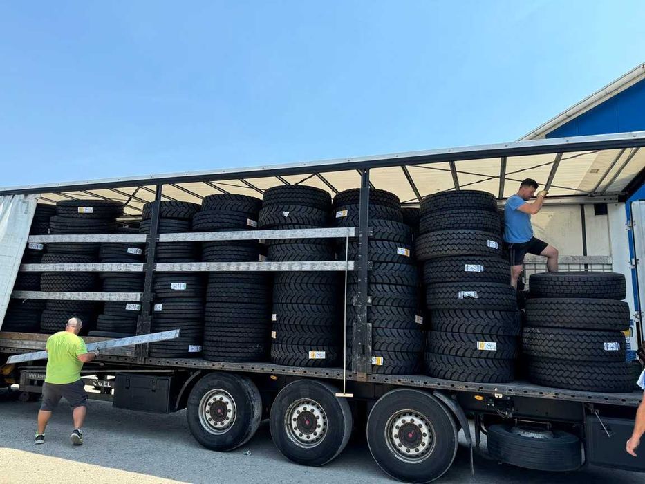 Cauciucuri de tractiune 385/65R22.5 on/off cu garantie marca INFINITY