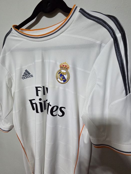 Оригинална тениска на Real Madrid сезон 2013/2014