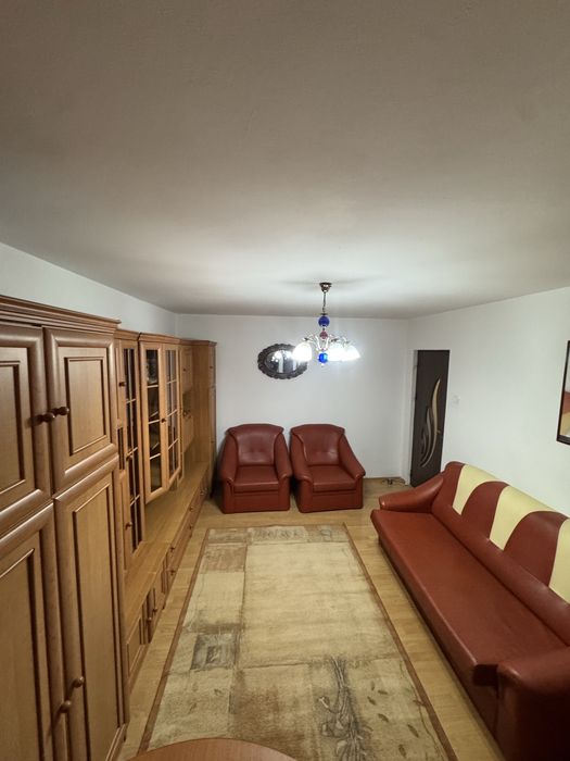 PROPIETAR Inchiriez apartament 2 camere Brasov- Astra/ Calea Bucuresti