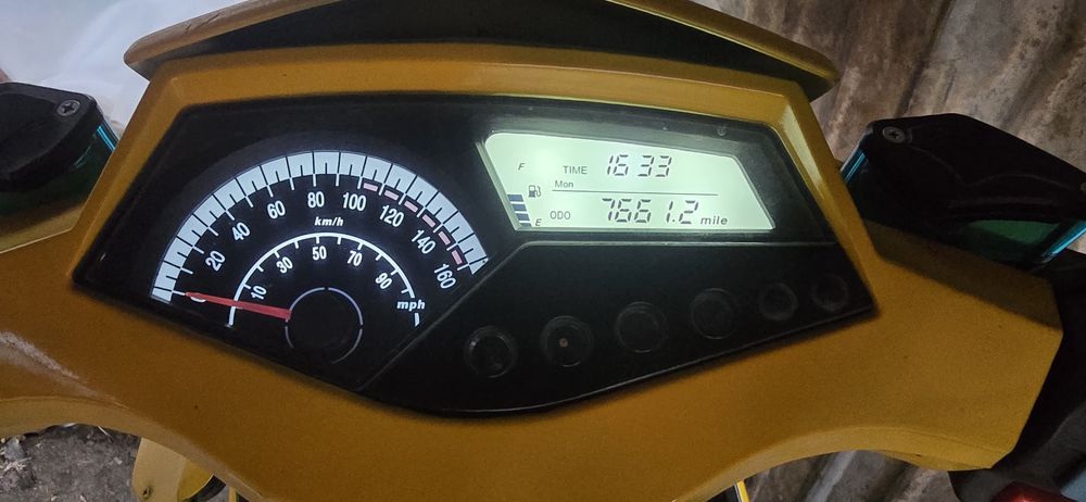 Holati yahshi pultga utedi uzim minib yuribman rashod 3 3.5 ta yeydi r