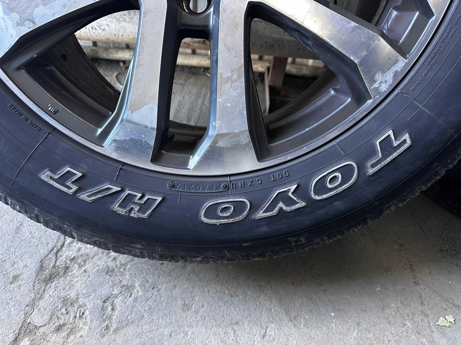 Продам шины 275/65 R20 (Япония)
