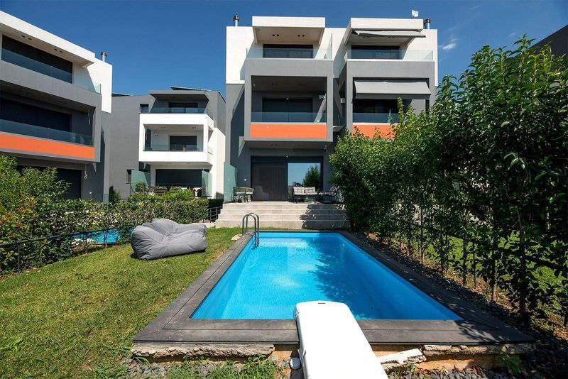 Продава се Къща в София, Иван Вазов - 284 кв.м за 2747 €/кв.м - Снимка #16