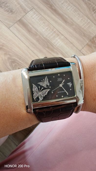 Дамски Часовник Q&Q