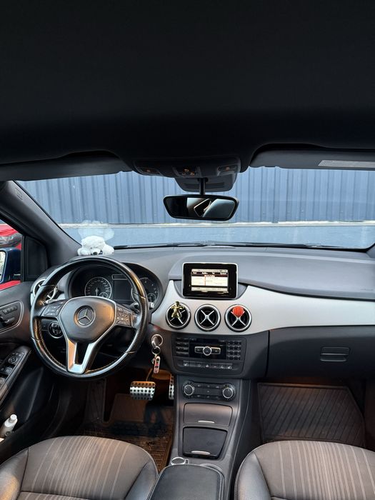 Vand Mercedes B class